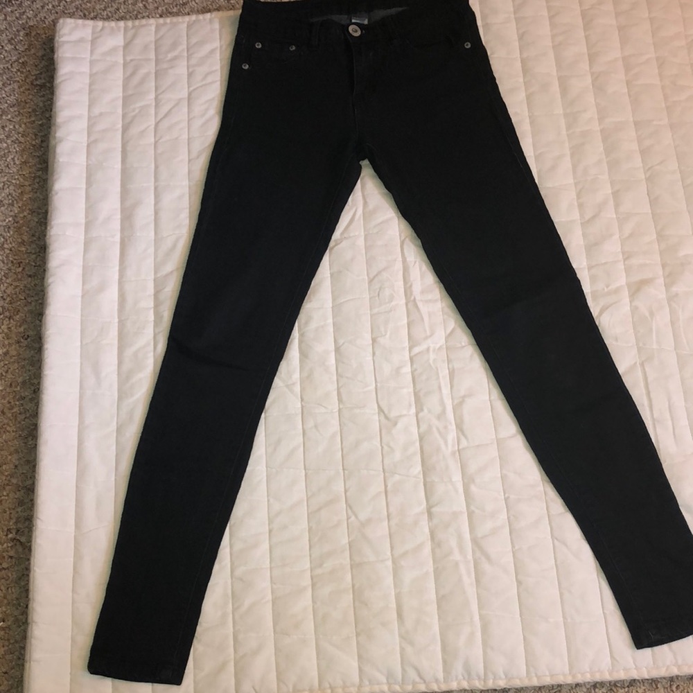 BONGO slim fit skinny jeans.